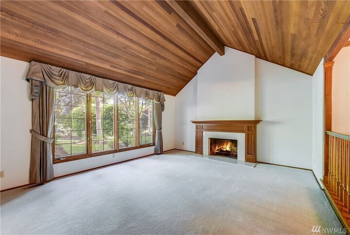 Property Photo: 20313 NE 38th St WA 98074