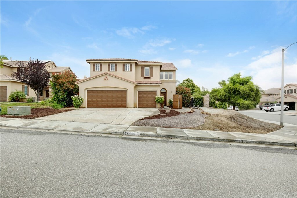 Property Photo:  36608 Walden Lane  CA 92563 