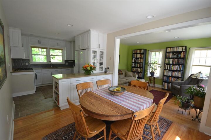 Property Photo:  28 Prospect Hill Road  VT 05401 