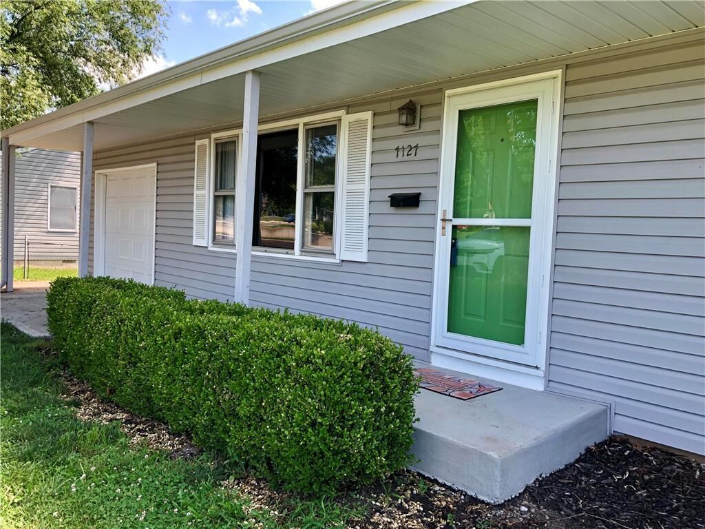 Property Photo: 7127 Lamar Avenue KS 66204