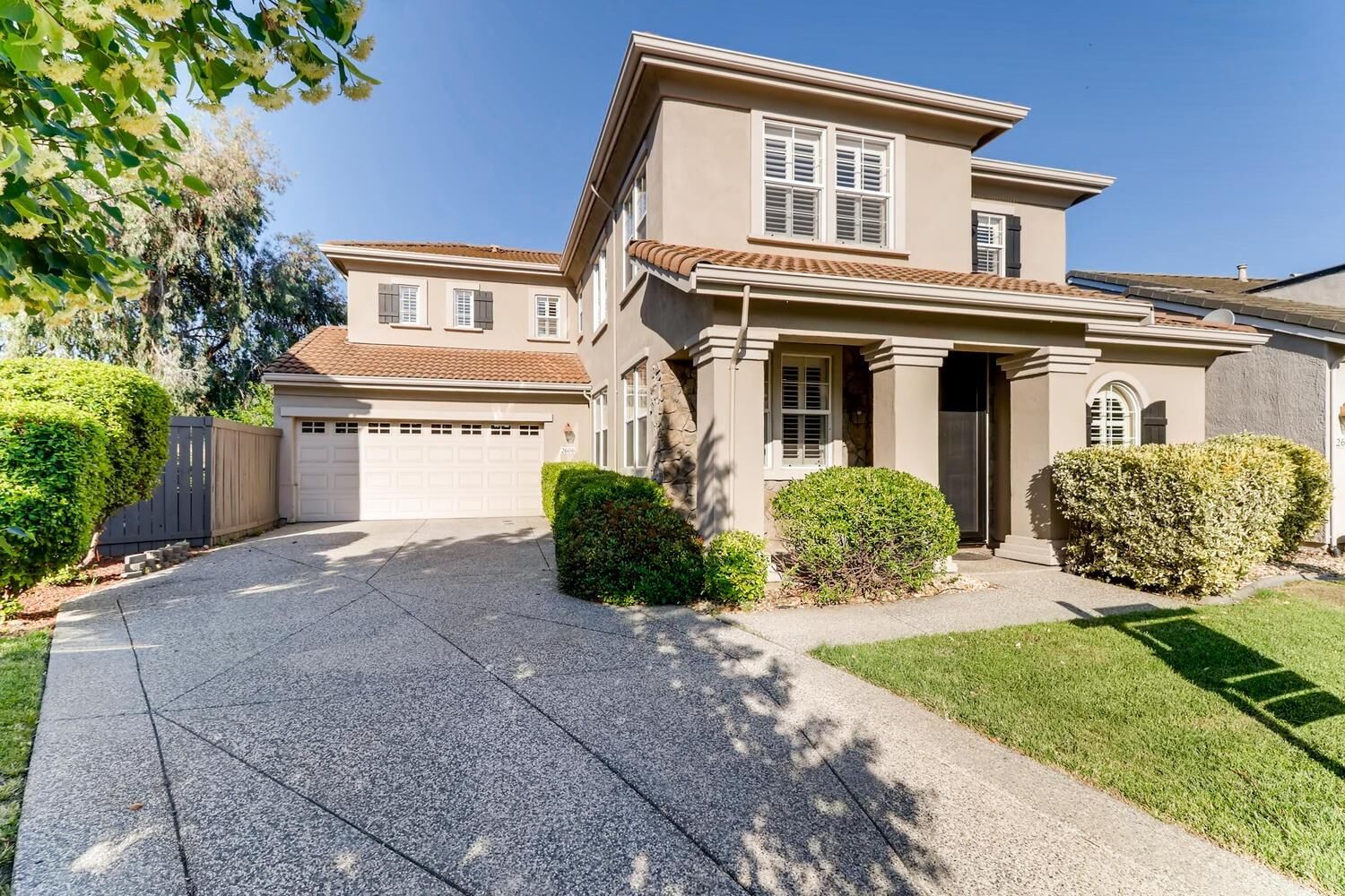 Property Photo:  2606 Serenata  CA 95835 