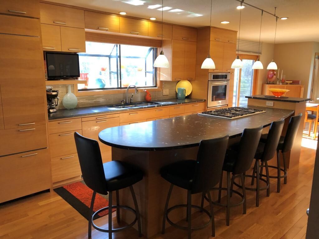 Property Photo:  2022 Hillcrest Drive  MN 56303 