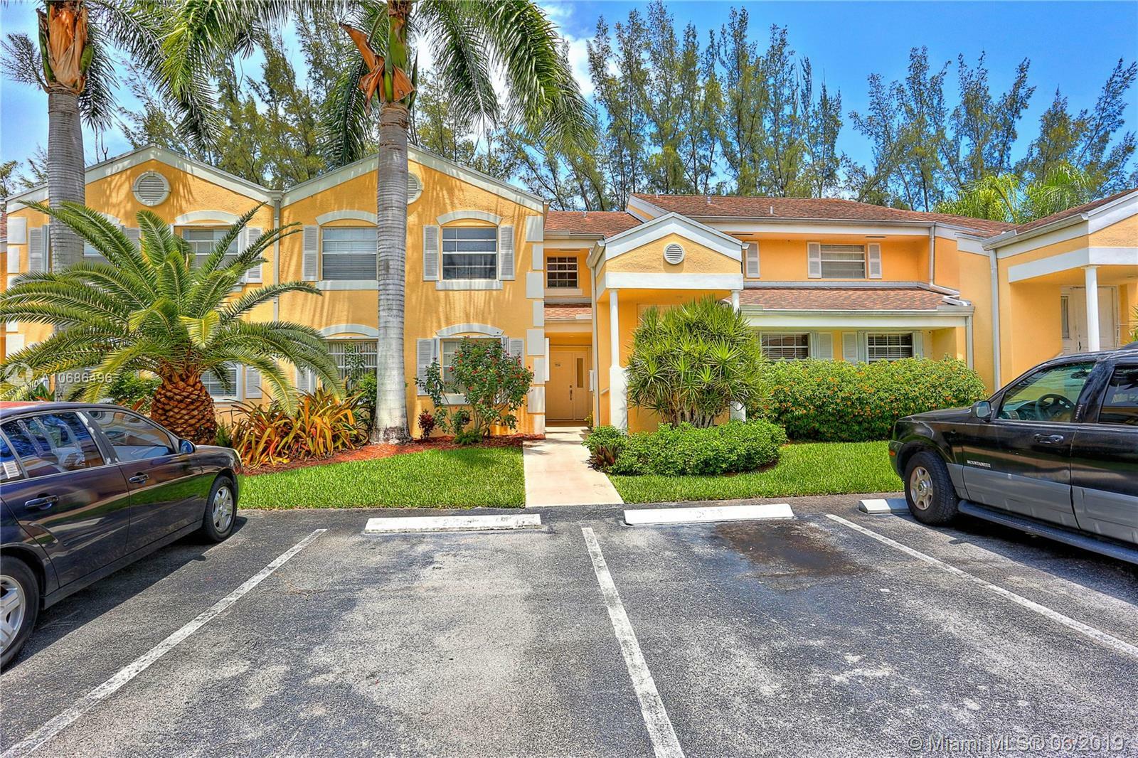 Property Photo:  2235 SE 27th Dr 107-C  FL 33035 