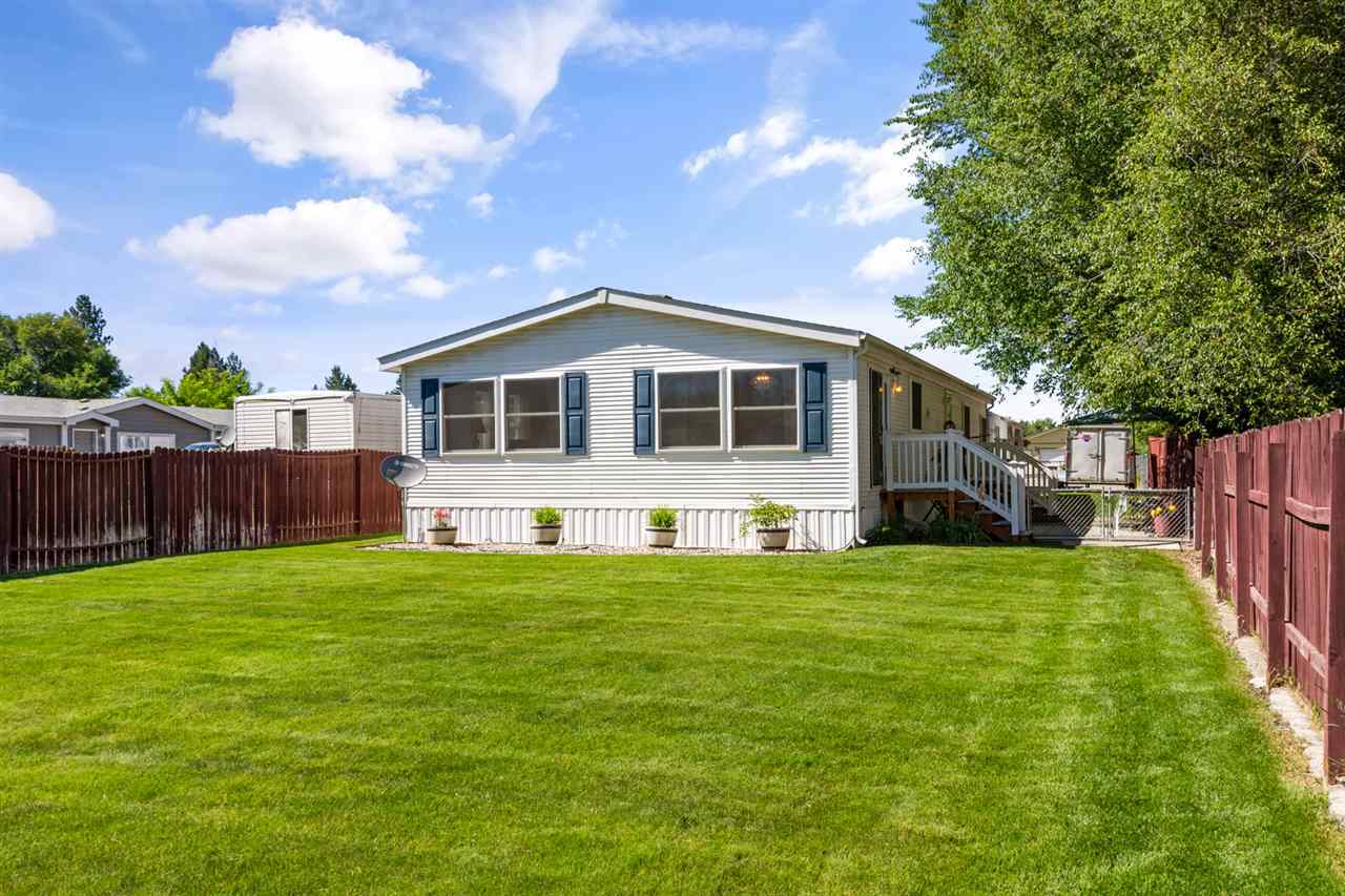 Property Photo: 3612 E 2nd Ct WA 99021