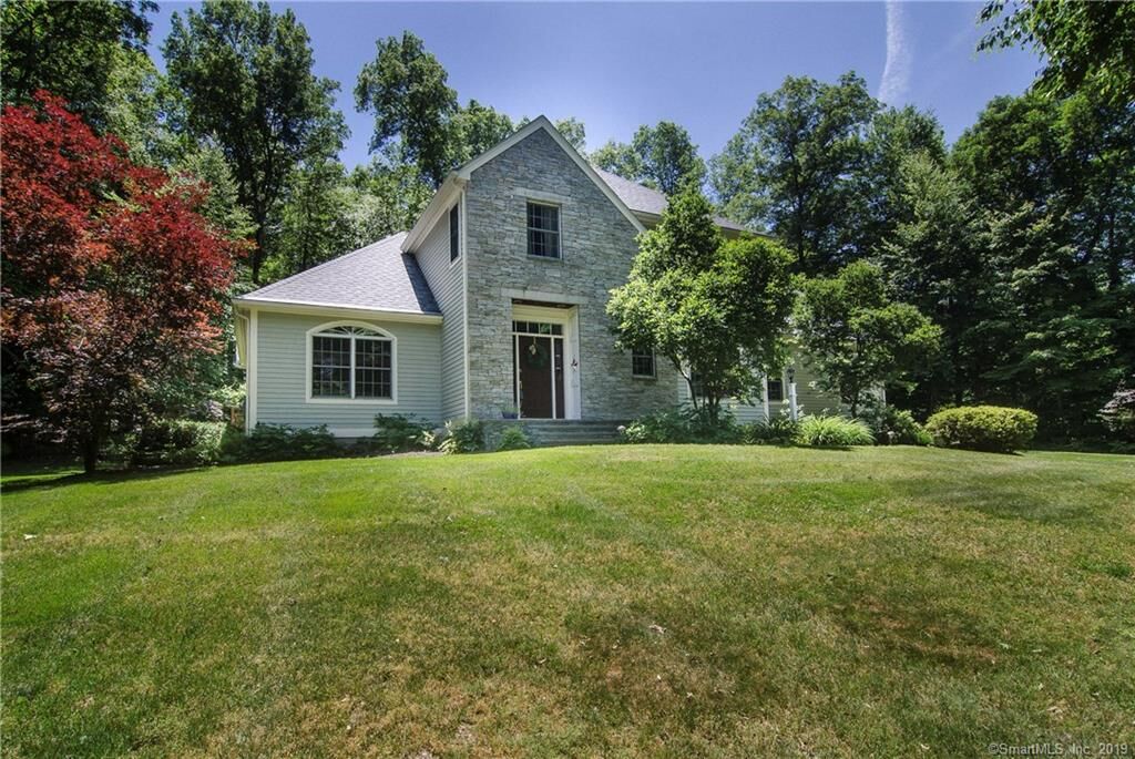 Property Photo: 10 Stonewall Drive CT 06090