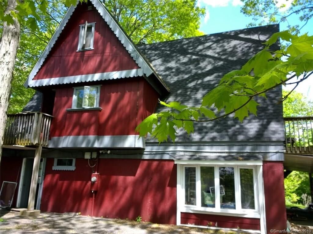 Property Photo: 23 Blakeman Drive CT 06468