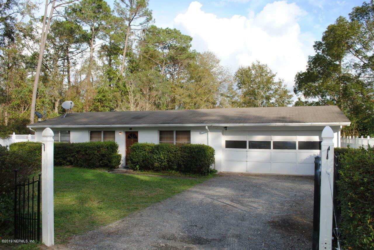 Property Photo:  104 Sarasota St  FL 32140 