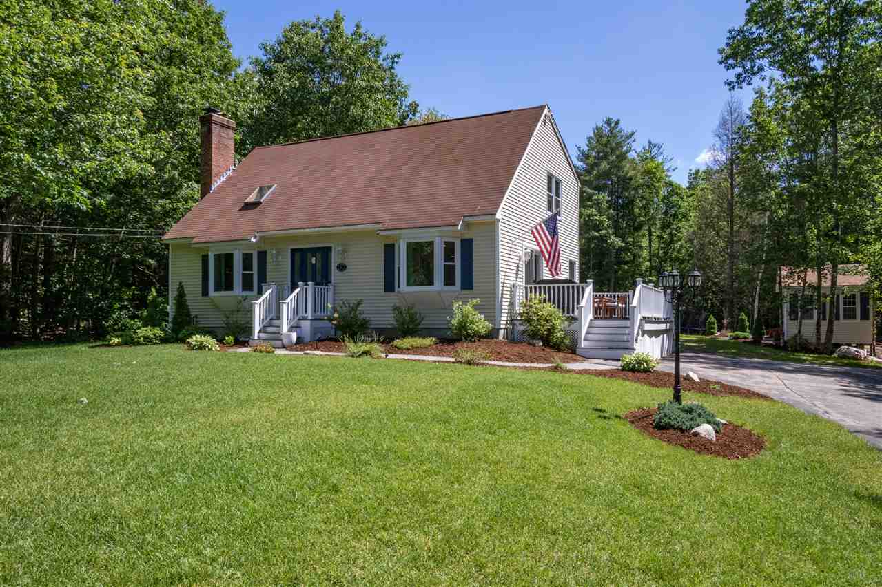 Property Photo:  83 Meadow Lark Lane  NH 03045 