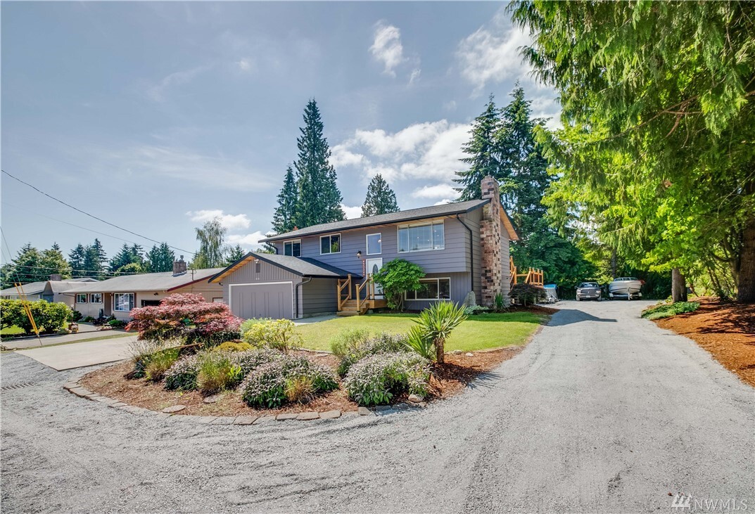 Property Photo:  3620 109th Place SE  WA 98208 