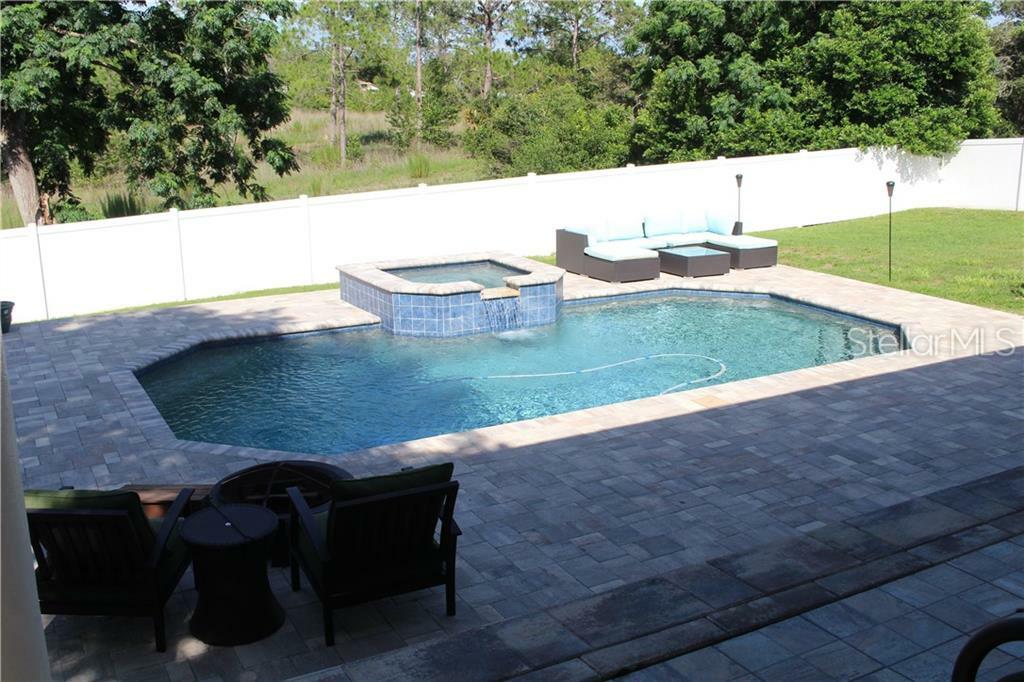 Property Photo:  2430 Evenglow Avenue  FL 34609 