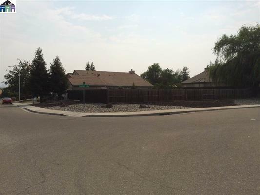 Property Photo:  5400 Mojave Way  CA 94531 