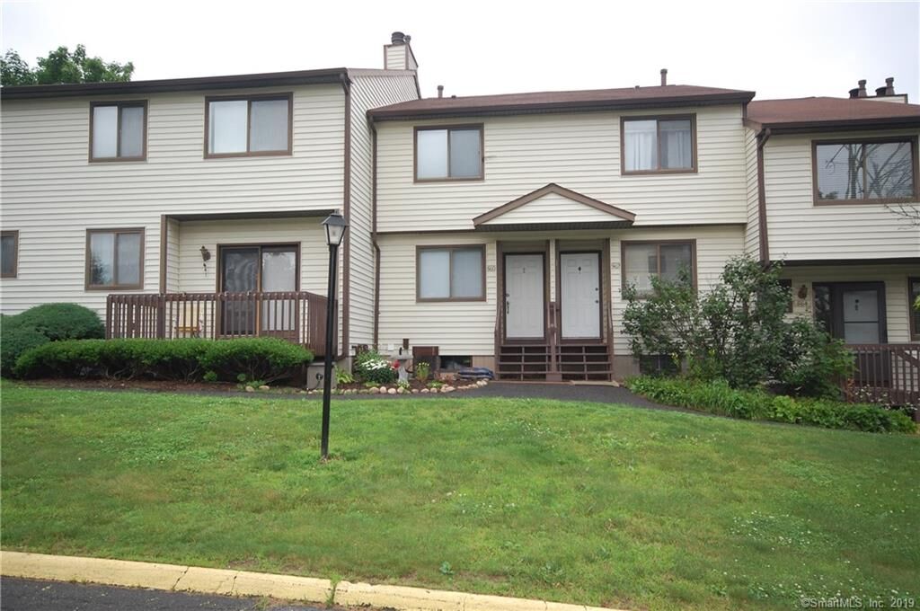 Property Photo:  560 Cypress Road 560  CT 06111 