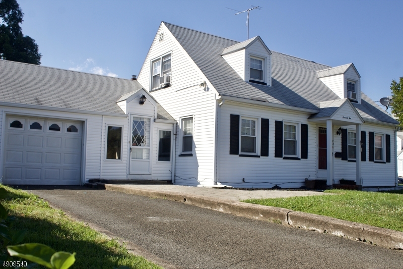 Property Photo:  72 Oxford St  NJ 07508 