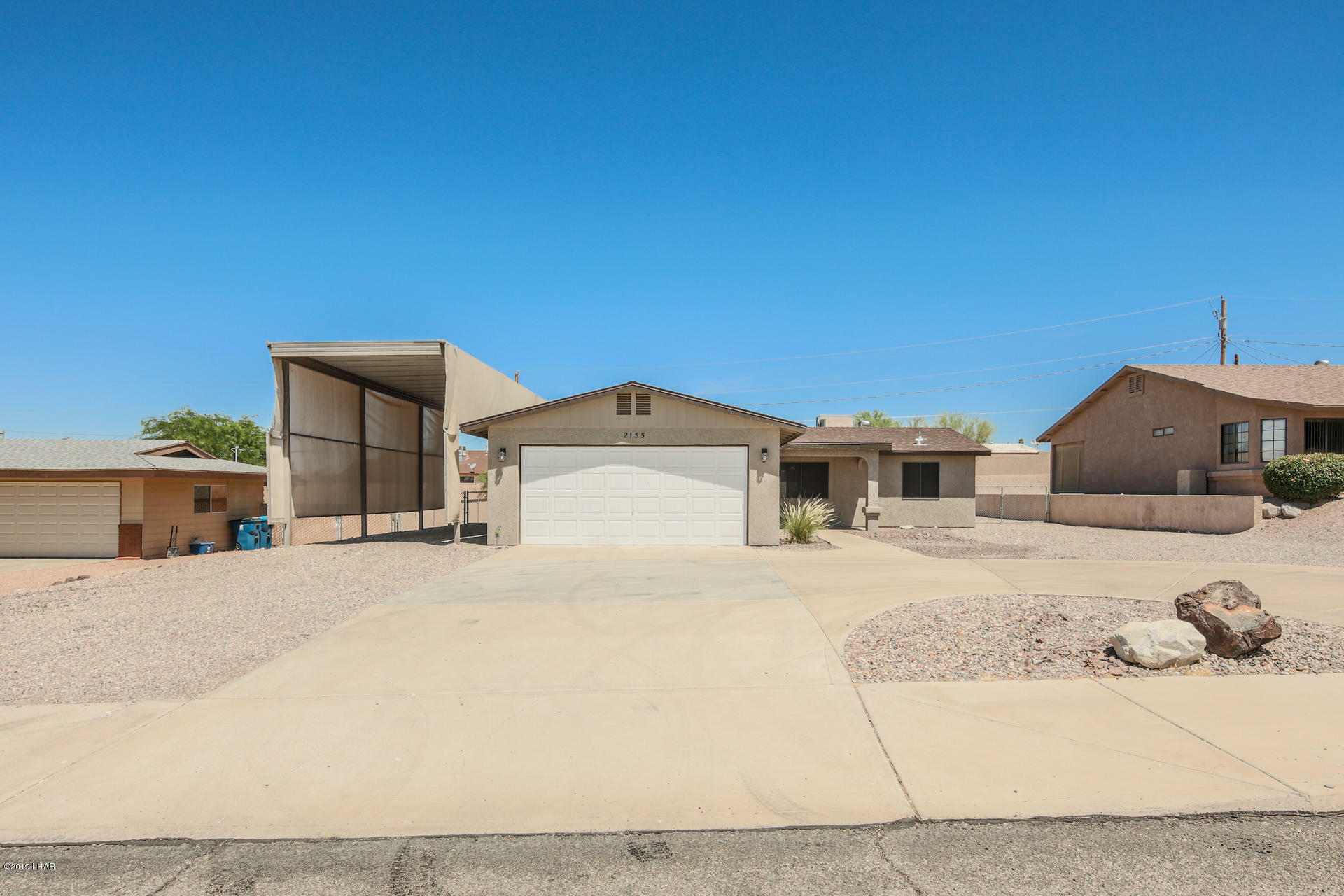 Property Photo:  2155 Smoketree Ave  AZ 86403 