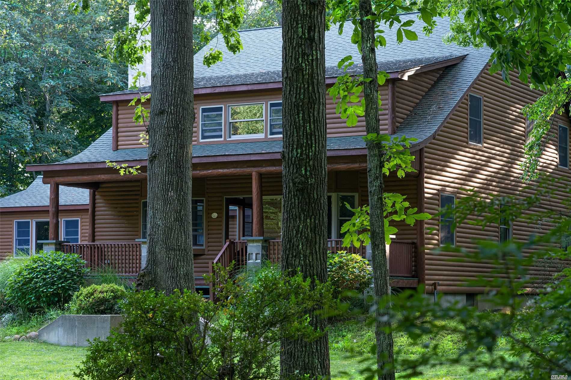 Property Photo:  4004 Old North Road  NY 11971 