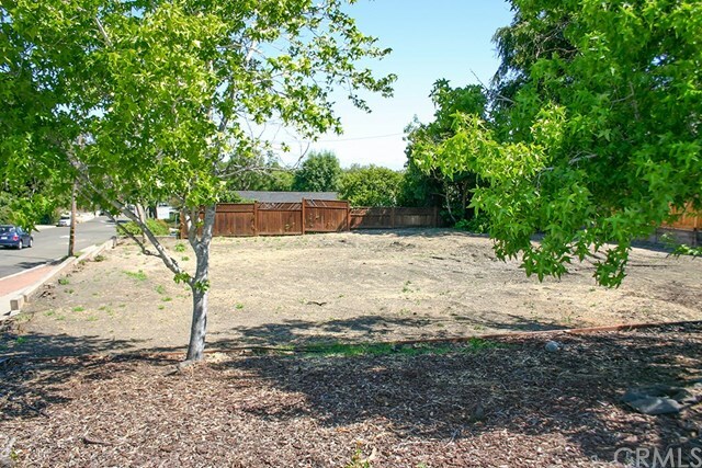 Property Photo:  1297 Rich Court  CA 93401 