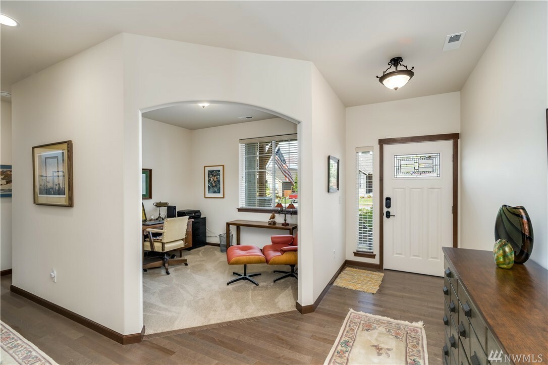 Property Photo: 455 Timberland Loop Dr WA 98273
