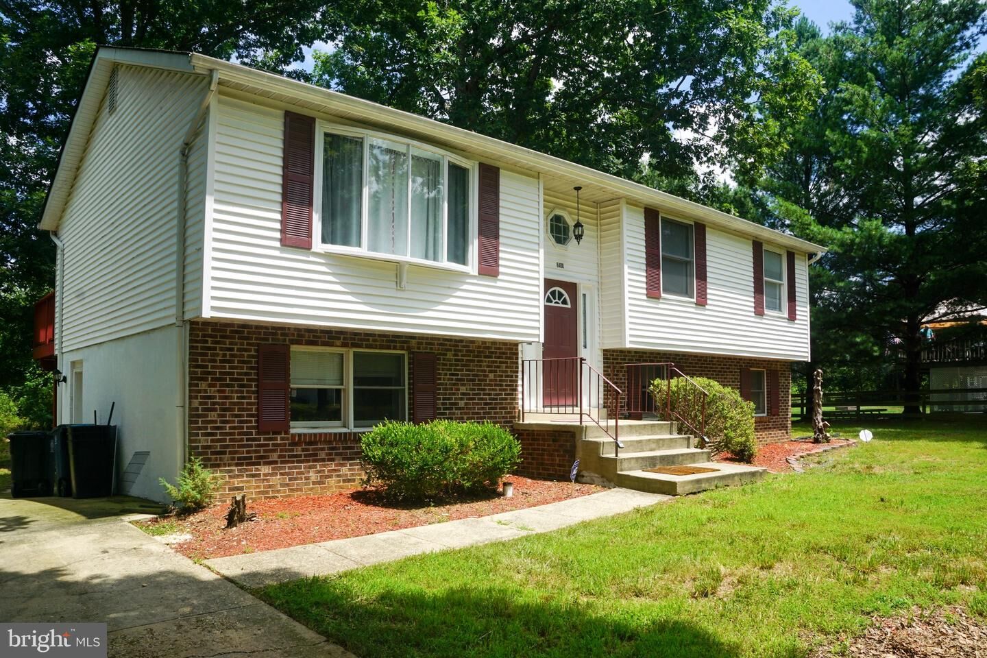 Property Photo: 8408 Belding Court MD 20613