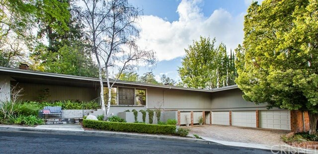 Property Photo:  4965 Queen Florence Lane  CA 91364 