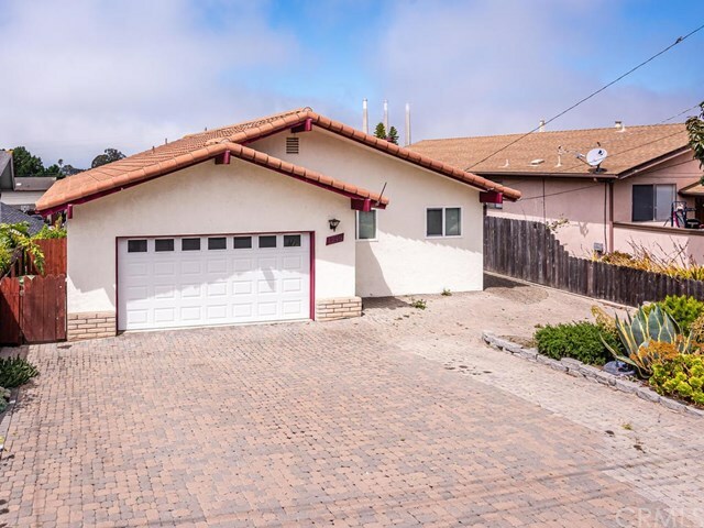 Property Photo:  1249 Clarabelle Drive  CA 93442 