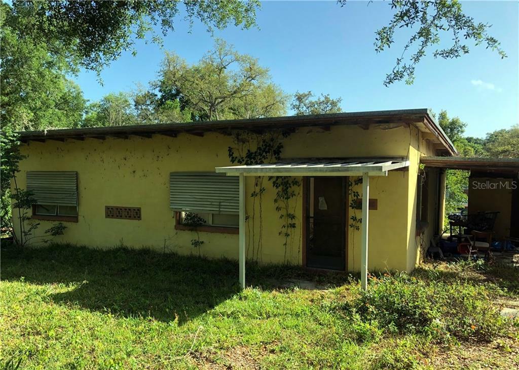 Property Photo:  901 S Dixie Avenue  FL 34731 