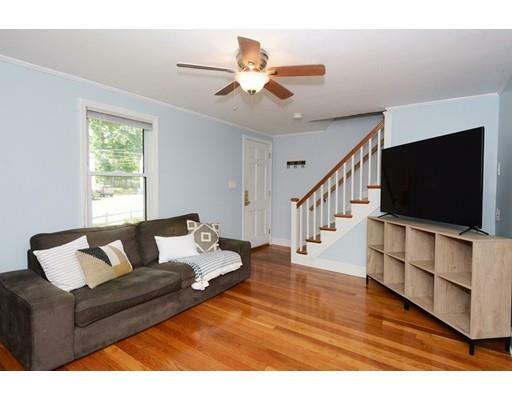 Property Photo:  41 Jefferson Rd 2  MA 01880 