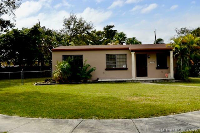 Property Photo:  5050 SW 67th Ave  FL 33155 