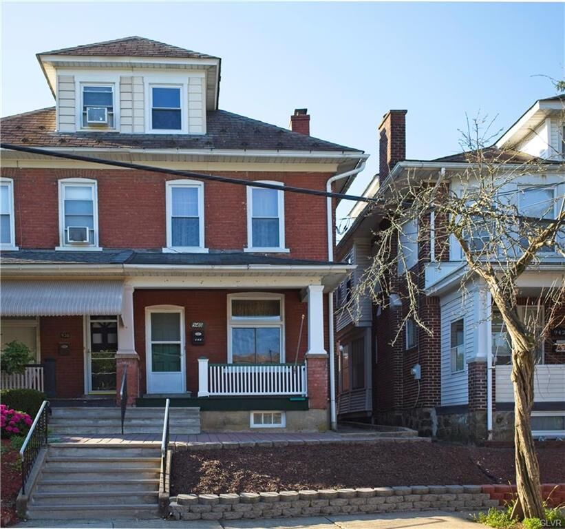 Property Photo: 940 Itaska Street PA 18015