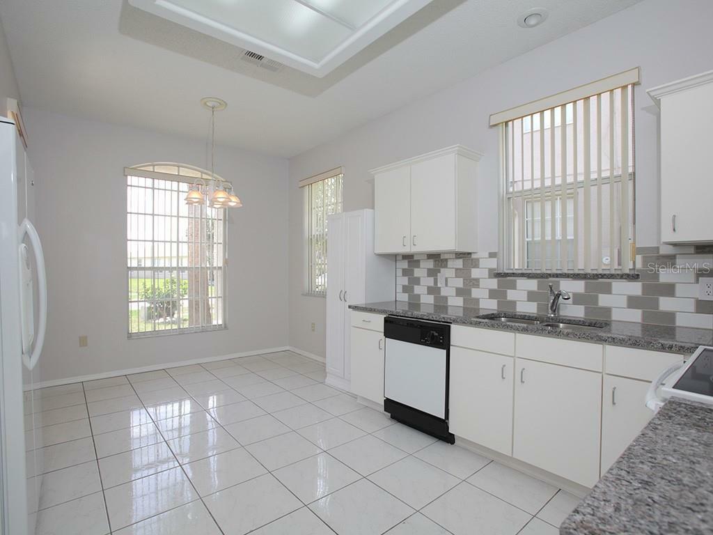 Property Photo:  14938 Lake Azure Drive  FL 32824 