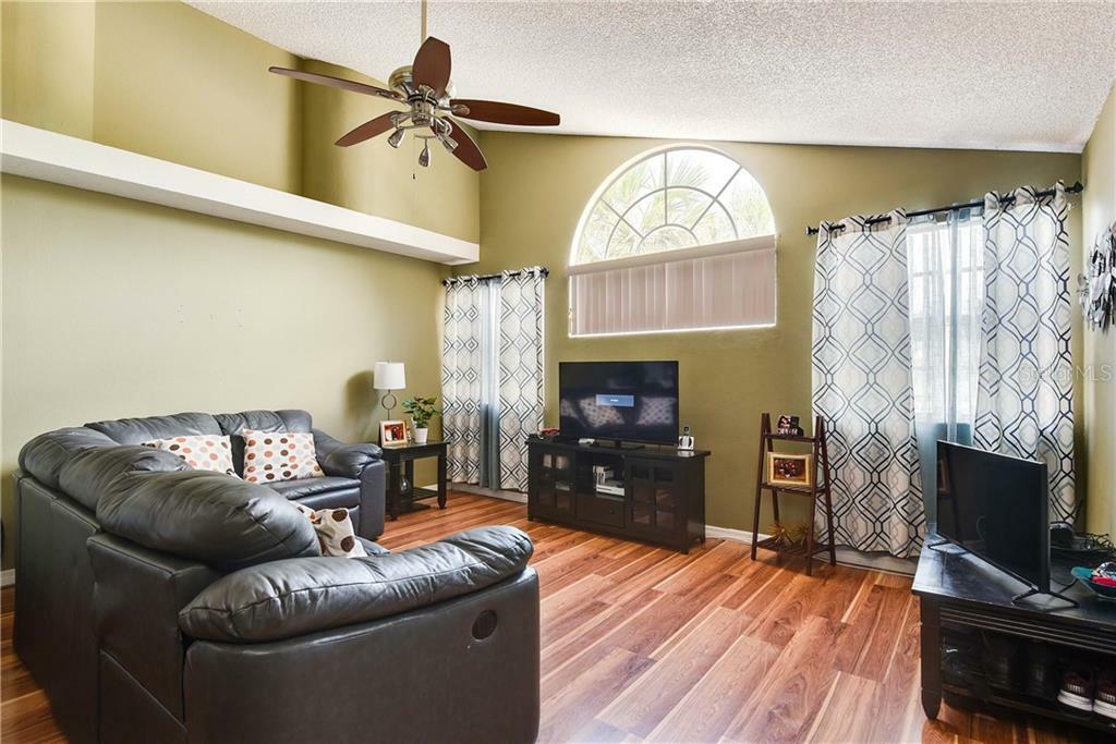 Property Photo:  2465 Sweetwater Club Circle 8  FL 34746 