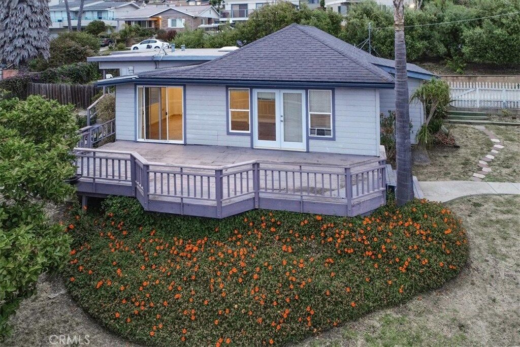 Property Photo:  699 Paula Street  CA 93442 