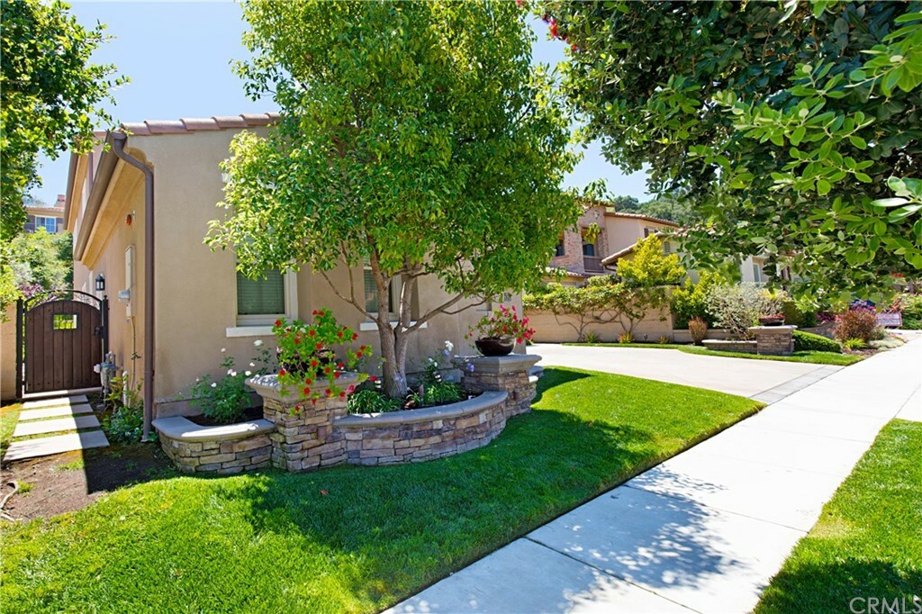 Property Photo:  52 Via Cartama  CA 92673 