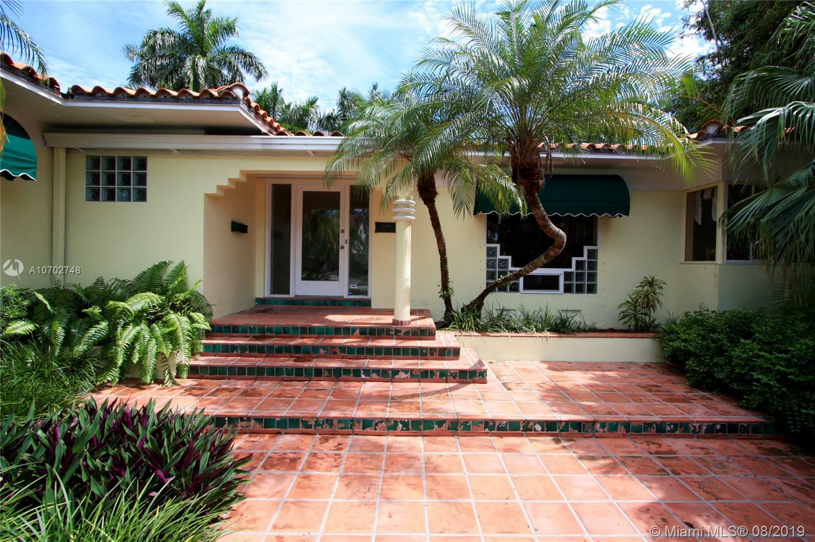 Property Photo: 1246 Van Buren St FL 33019