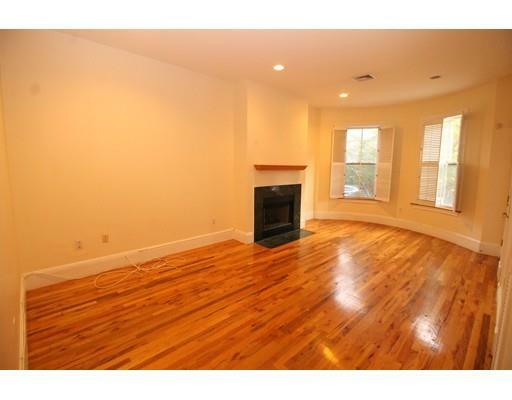 Property Photo:  94 East Brookline 2  MA 02118 