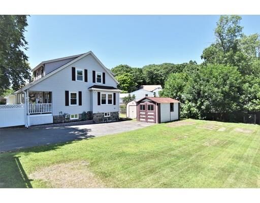 Property Photo:  33 Stanwood Street  MA 01904 