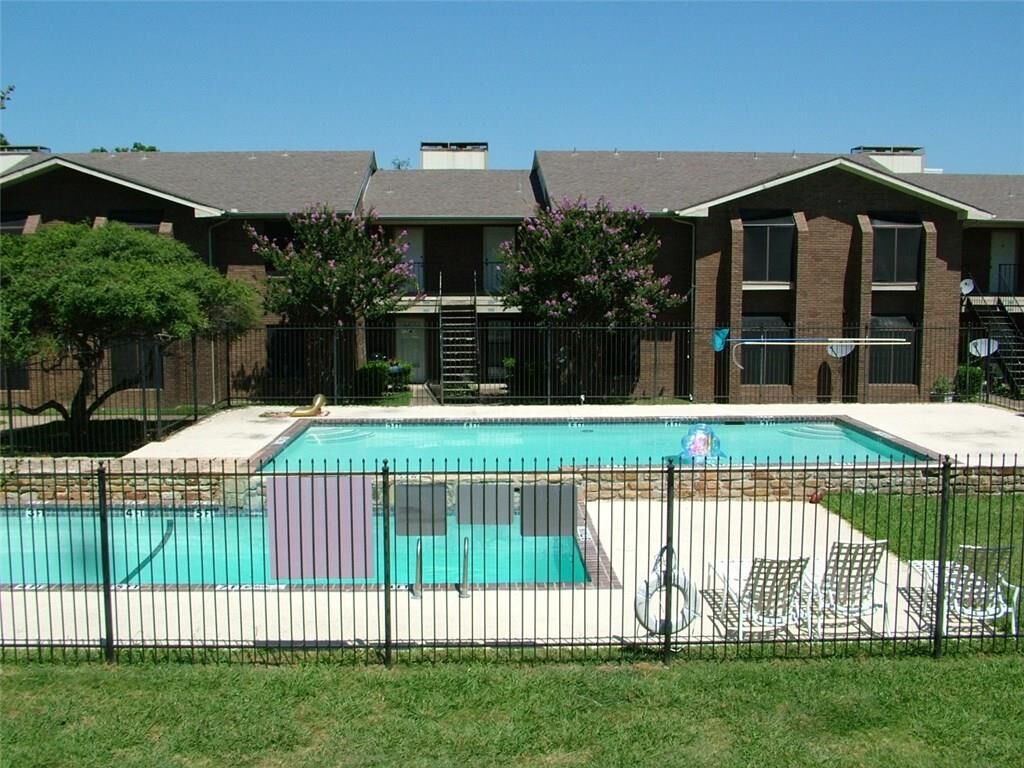 Property Photo: 4464 Chaha Road 204 TX 75043