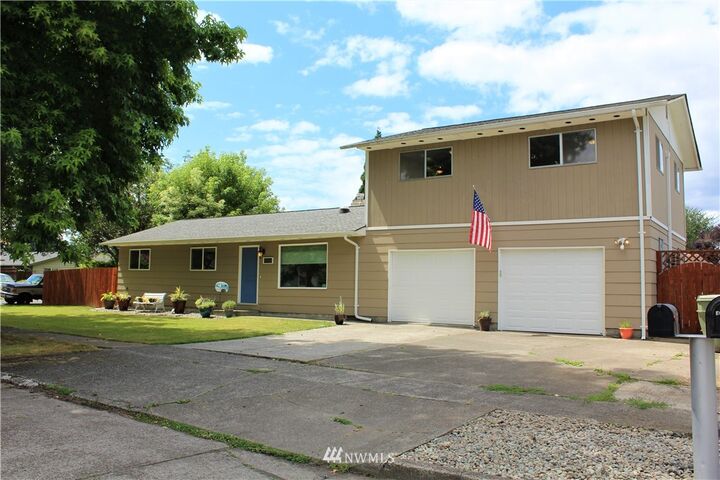 4760 Windemere Street  Longview WA 98632 photo