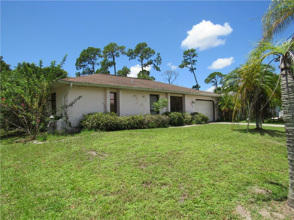 Property Photo:  1233 Armsdale Avenue  FL 33948 