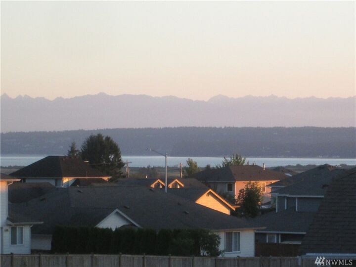 Property Photo: 28215 82nd Dr NW WA 98292