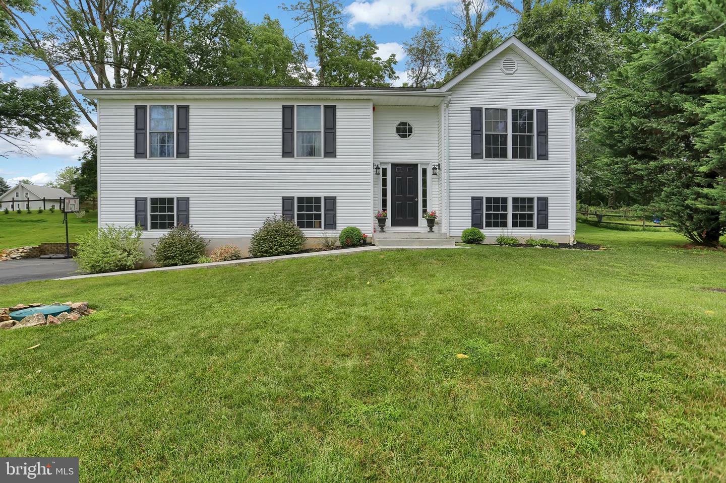 Property Photo:  49 Fruitwood Trail  PA 17320 