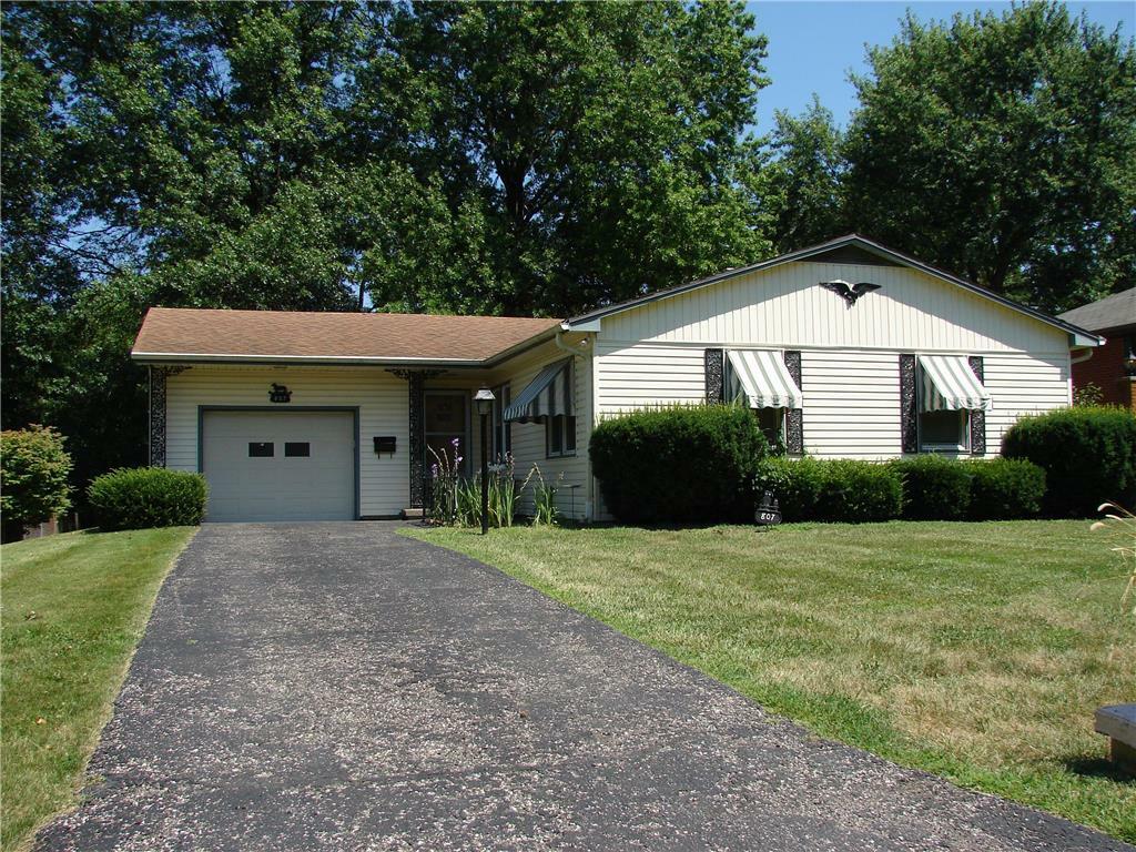 Property Photo:  807 S 39th Street  MO 64506 