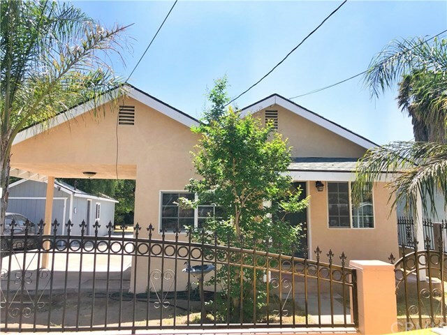 Property Photo: 25497 Paloma Road CA 92410
