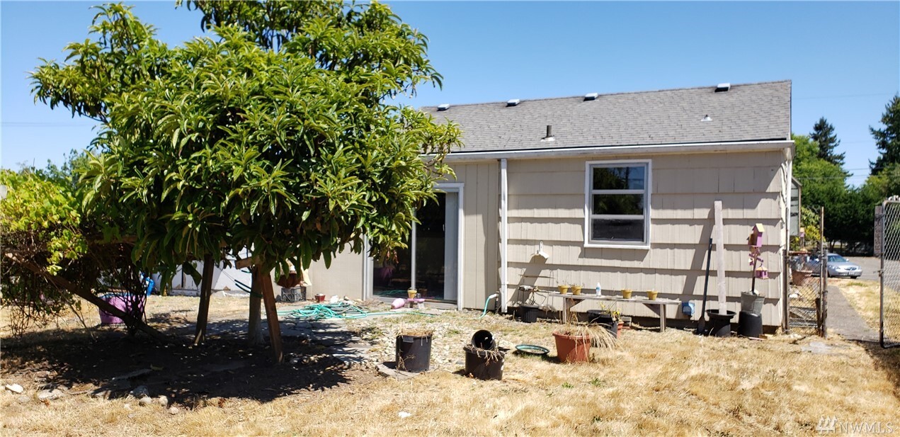 Property Photo: 614 Macarthur WA 98465