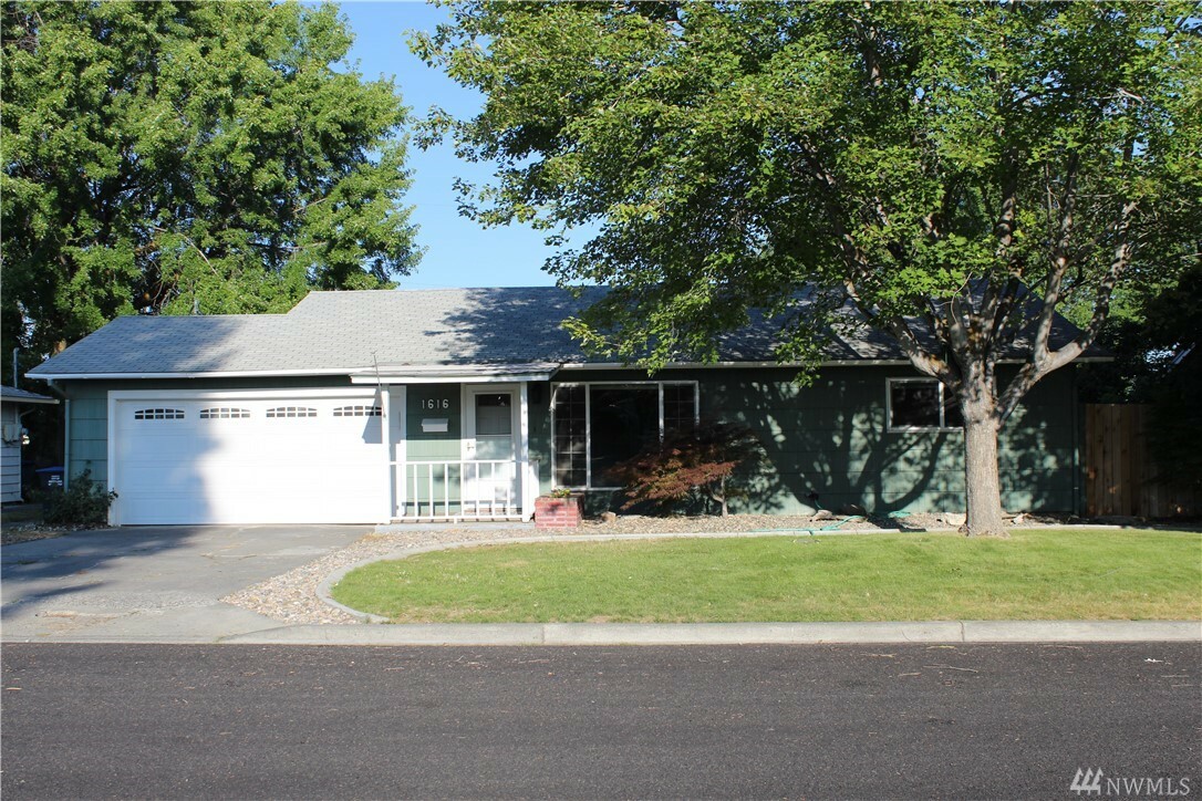 1616 S David St  Moses Lake WA 98837 photo