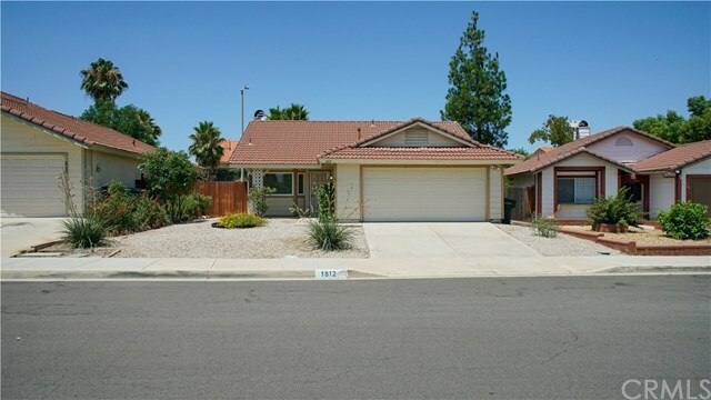 Property Photo:  1812 Eucalyptus Street  CA 92570 