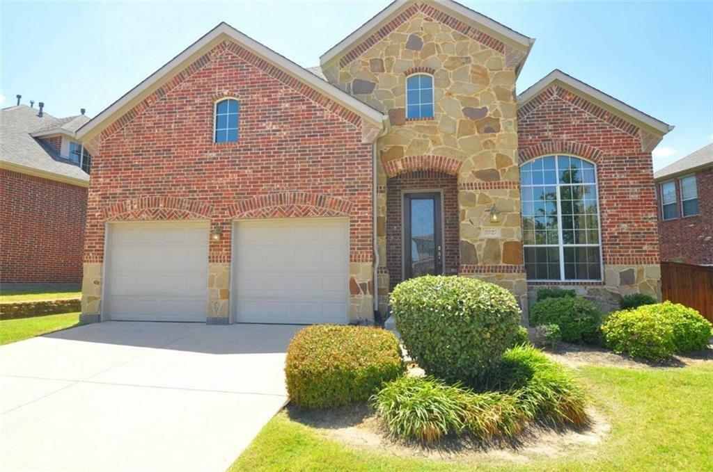 Property Photo: 8727 Dayton Drive TX 76226