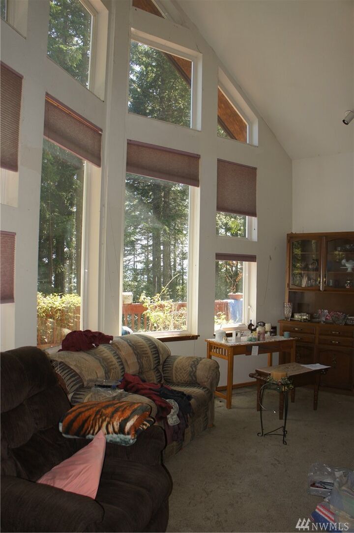 Property Photo: 313784 Highway 101 WA 98320