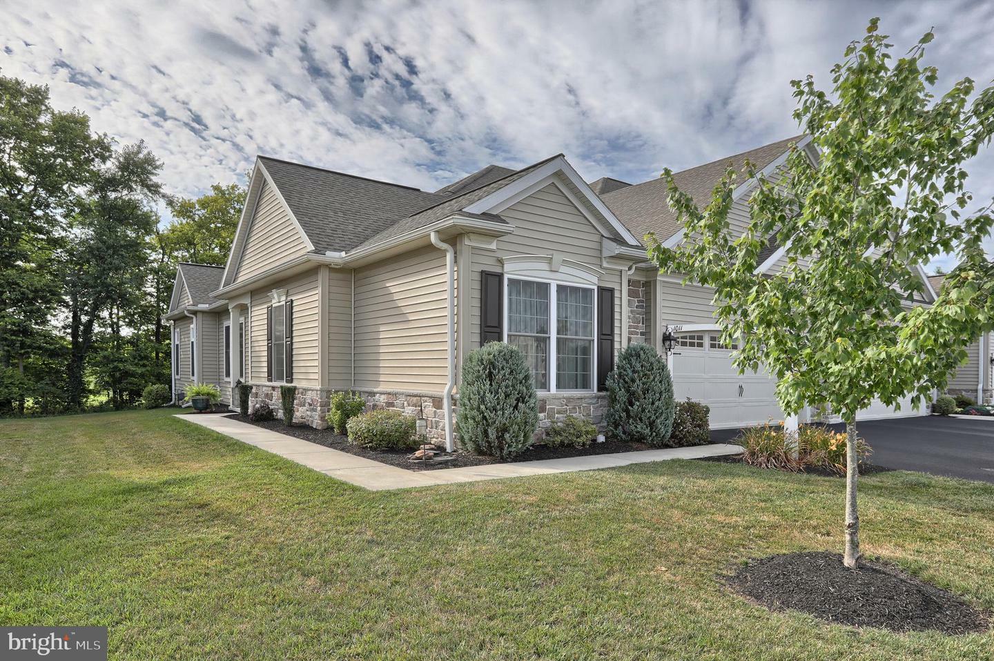 Property Photo: 1011 Wintergreen Drive PA 17050