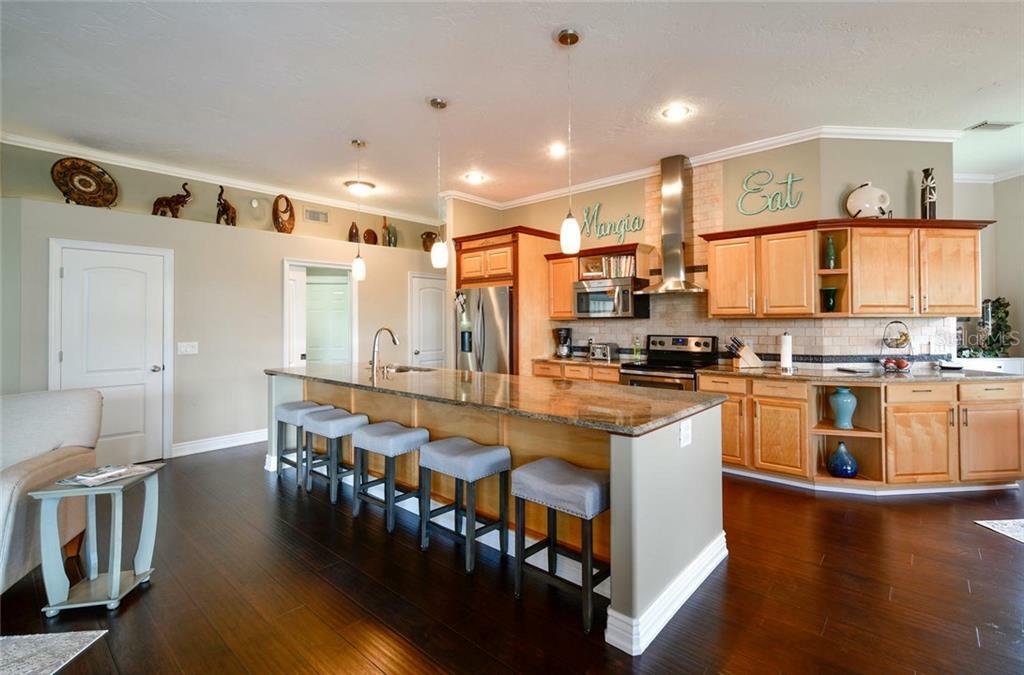 Property Photo:  5821 Pleasant Grove Court  FL 34203 