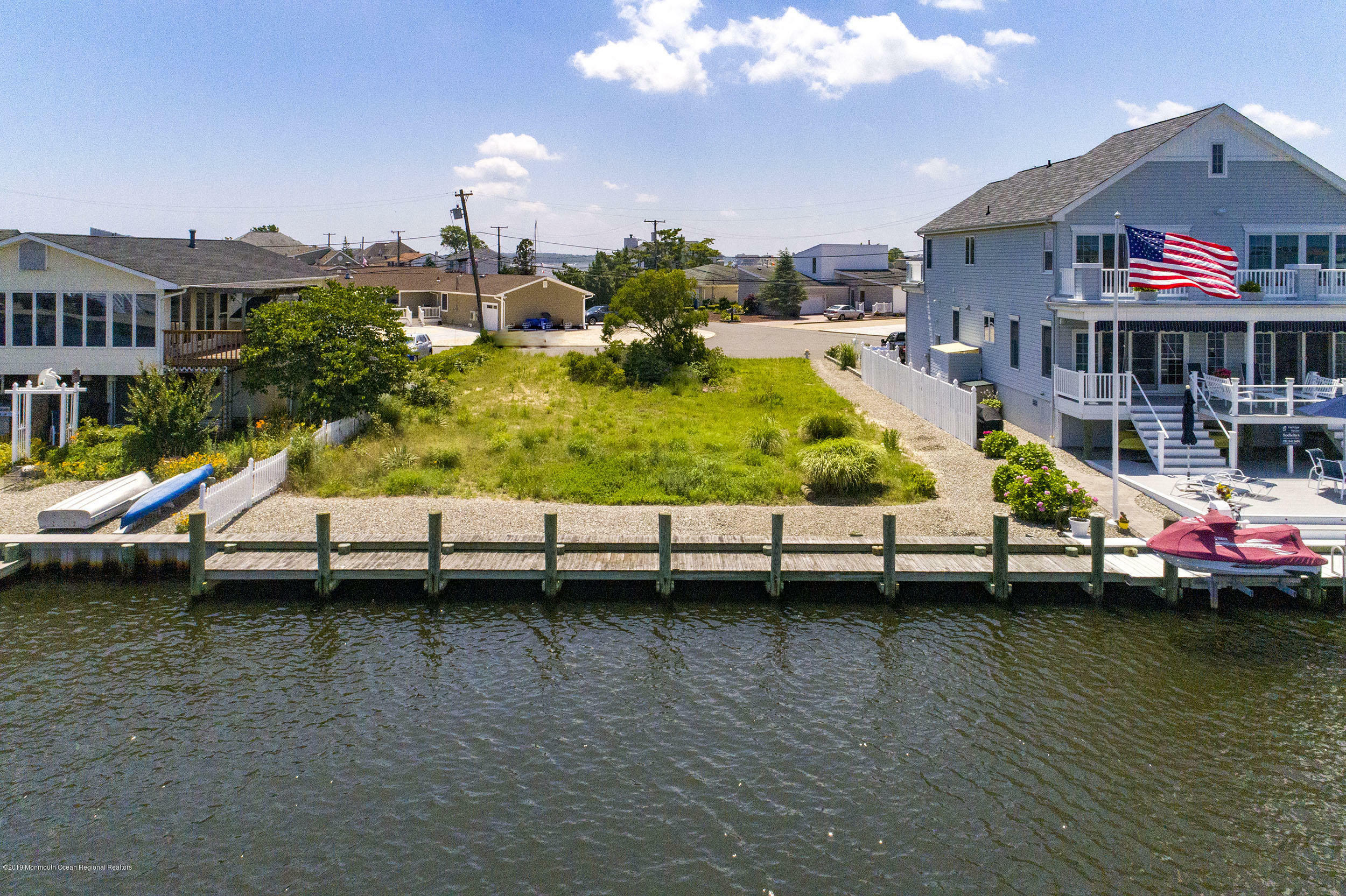 Property Photo:  34 Blue Heron Drive  NJ 08753 